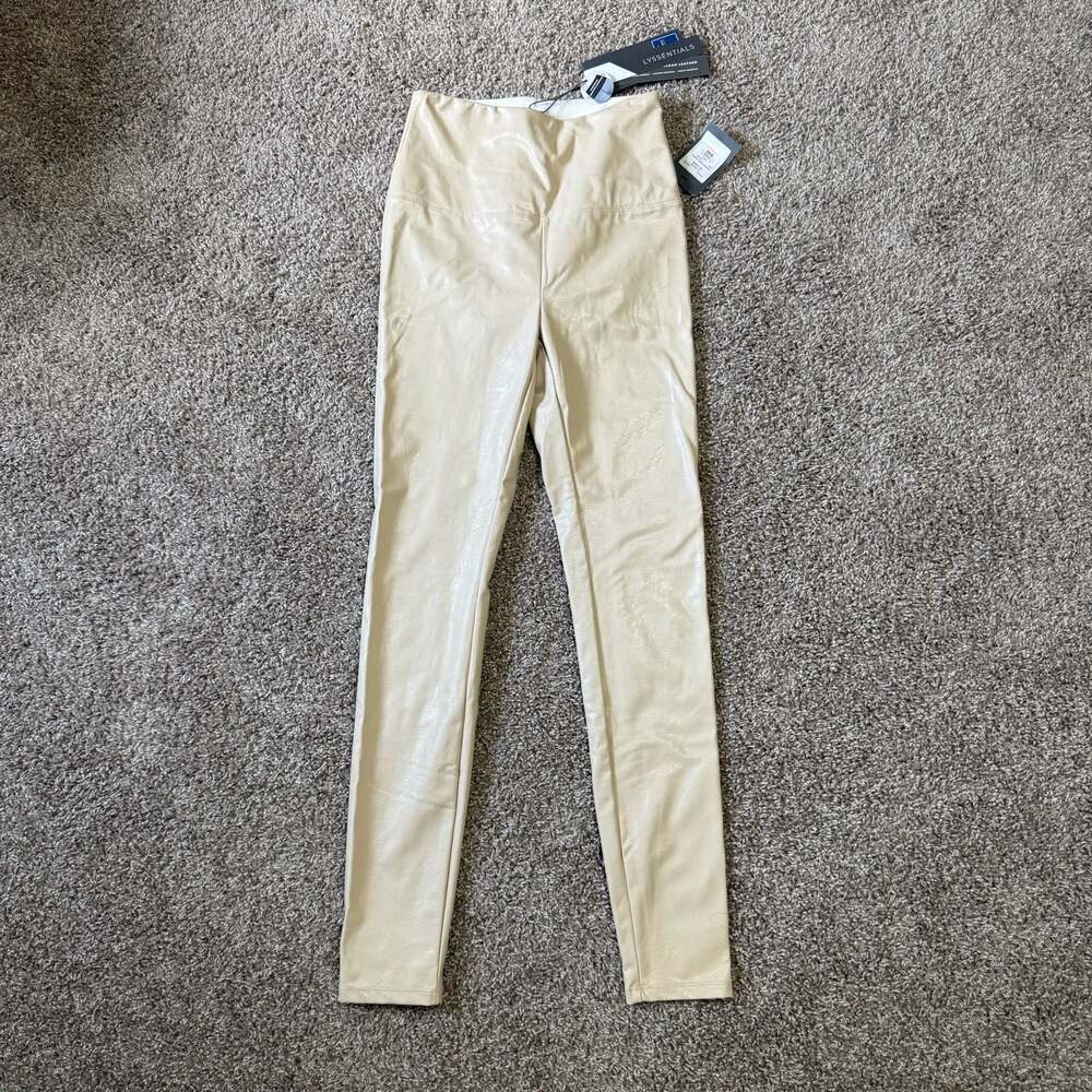 NWT Lysse Vegan Leather Leggings XS Vanilla Latte Quiet Luxury Chic Minimalist